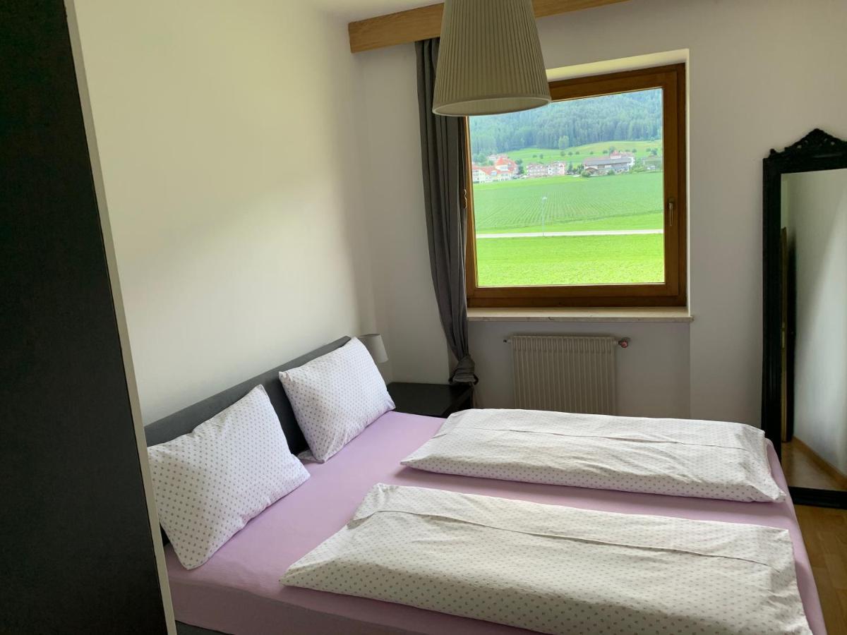 Appartments Hilber Brunico Luaran gambar